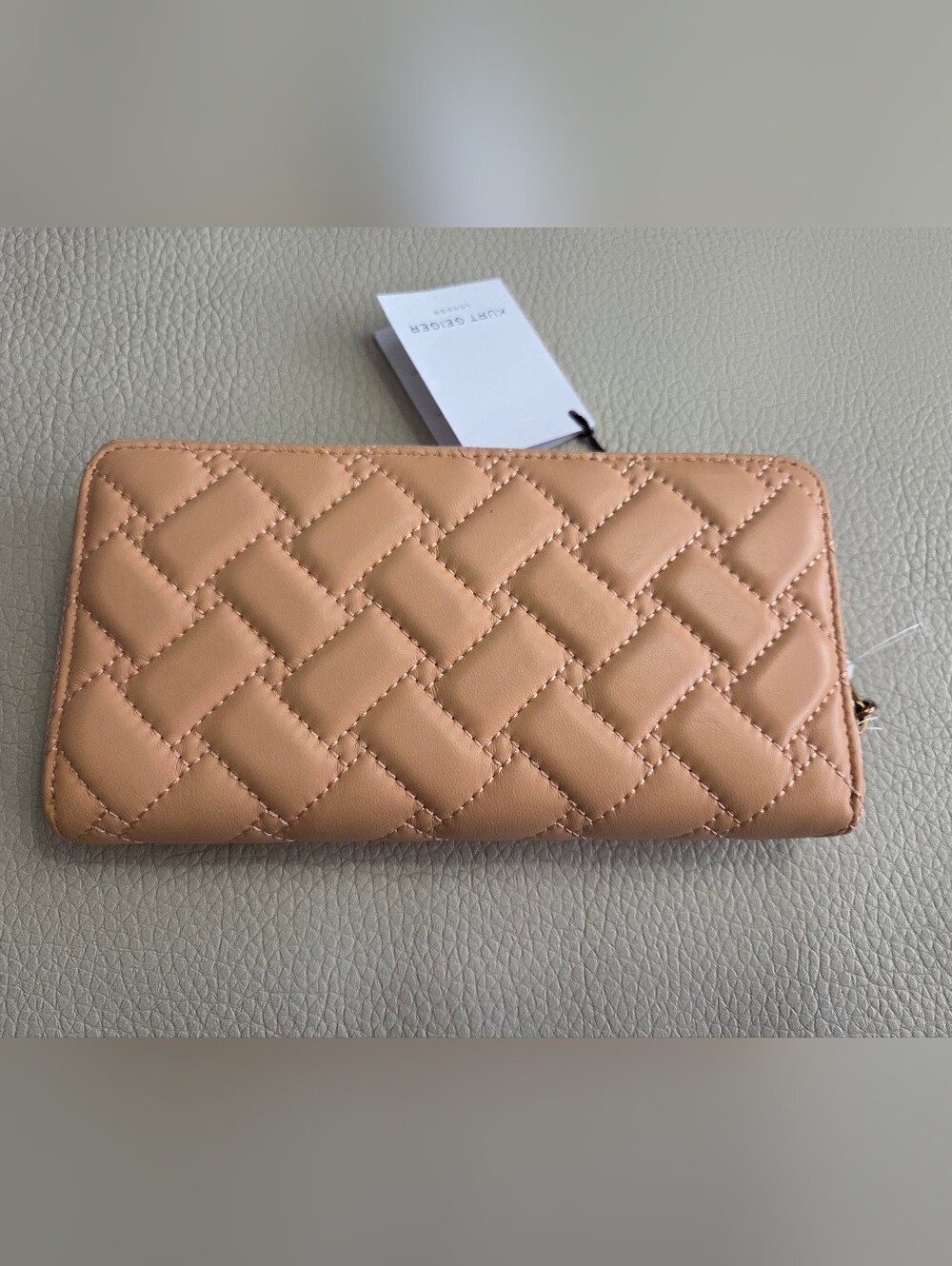 NWT - Kurt Geiger Women's Lambskin Leather Kensington Zip Around Wallet - Picture 3 of 8